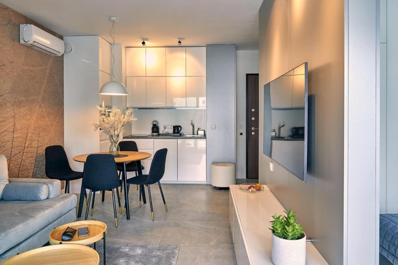 Mennica Residence Apartments By P&O Serviced Apartments Varsovie Extérieur photo