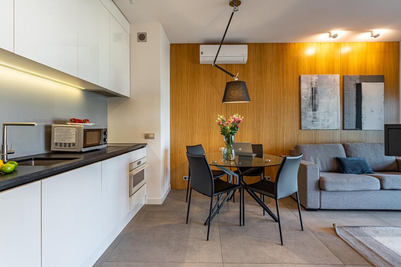 Mennica Residence Apartments By P&O Serviced Apartments Varsovie Extérieur photo