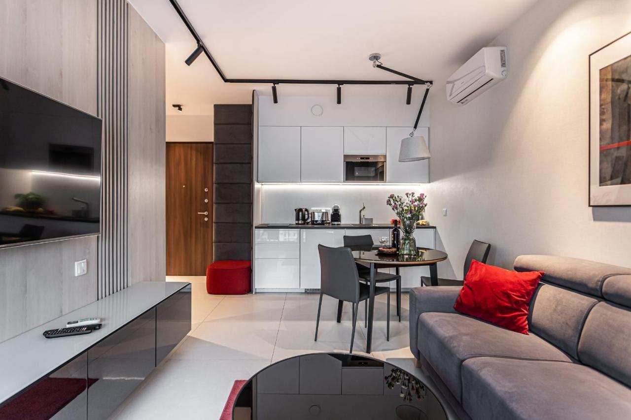 Mennica Residence Apartments By P&O Serviced Apartments Varsovie Extérieur photo